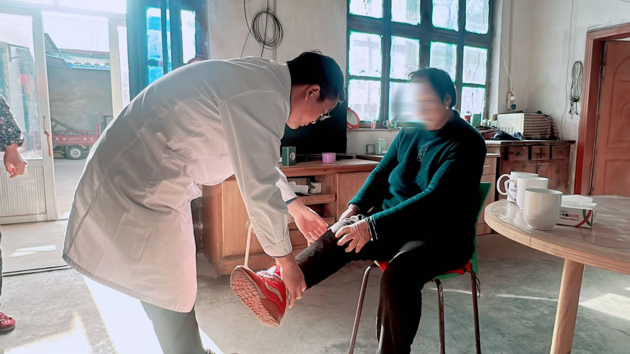 做患者贴心“医”靠 济南南郊医院骨二科回访骨病术后患者