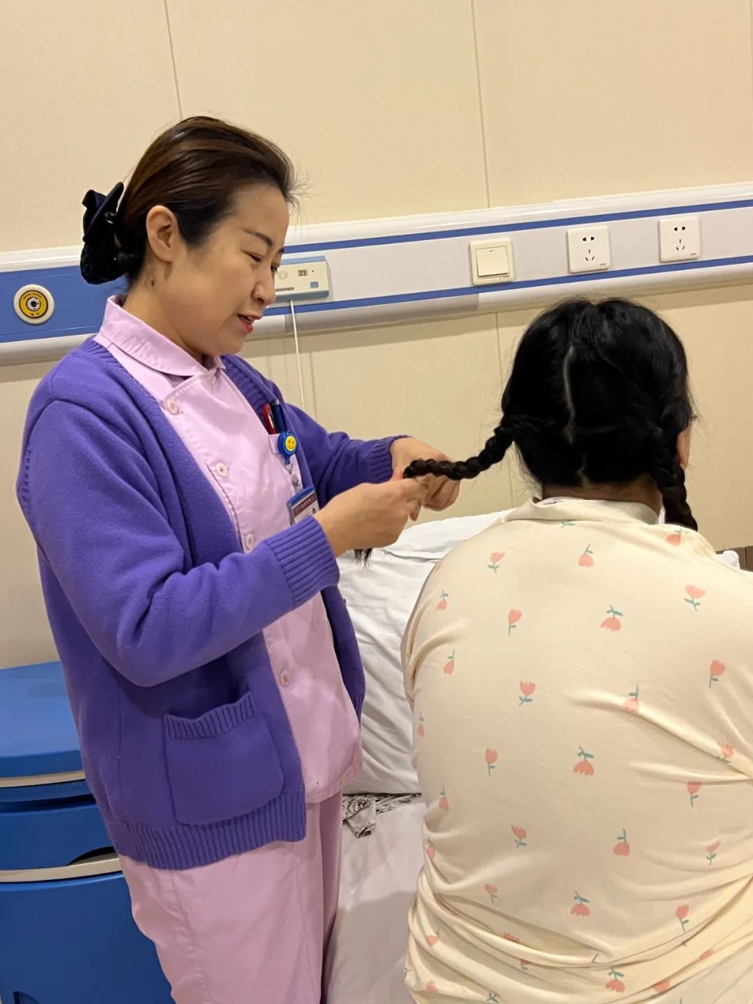 济南南郊医院产科团队助力黑龙江双胞胎宝妈顺利诞下健康男婴
